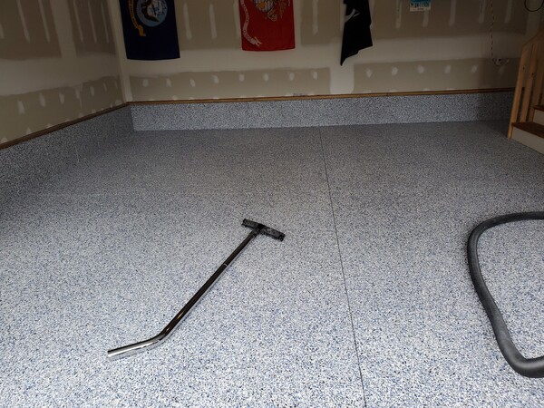 Before & After Garage Floor Coatings in South Windsor, CT (3)